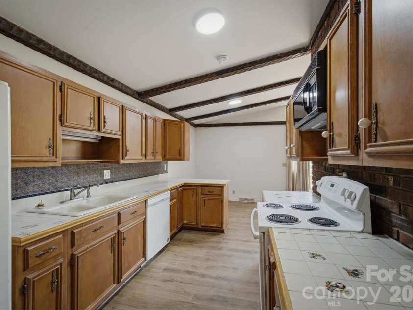2671 Shady Grove Road, Connelly Springs, NC 28612.  MLS# CAR4337628, YatesRealty ID 35114. 