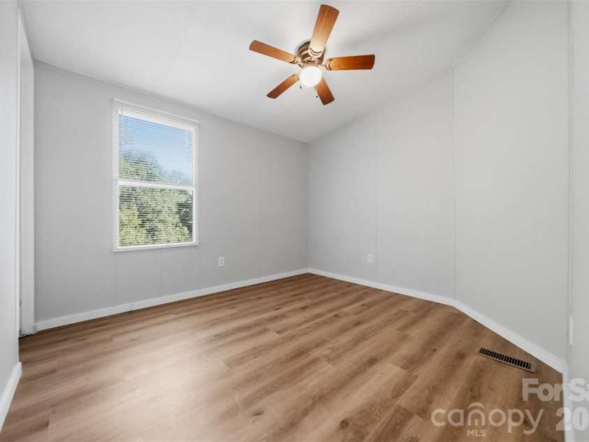 2691 Green Haven Circle, Morganton, NC 28655.  MLS# CAR4397918, YatesRealty ID 35115. 