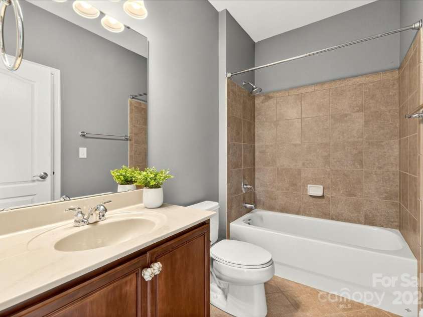 5013 Autumn Blossom Lane, Waxhaw, NC 28173.  MLS# CAR4275485, YatesRealty ID 35116. 