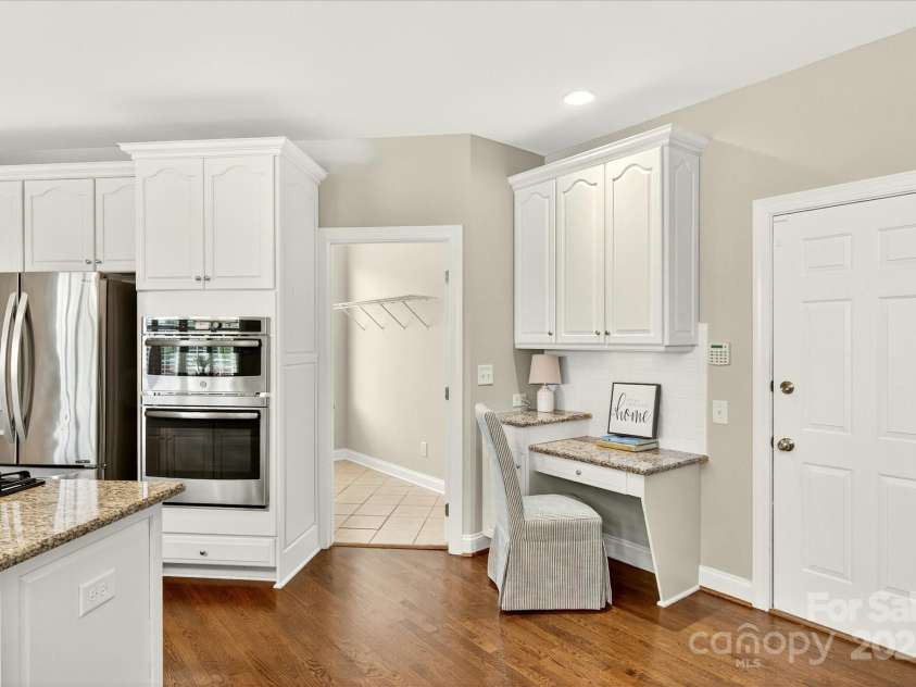 5013 Autumn Blossom Lane, Waxhaw, NC 28173.  MLS# CAR4275485, YatesRealty ID 35116. 