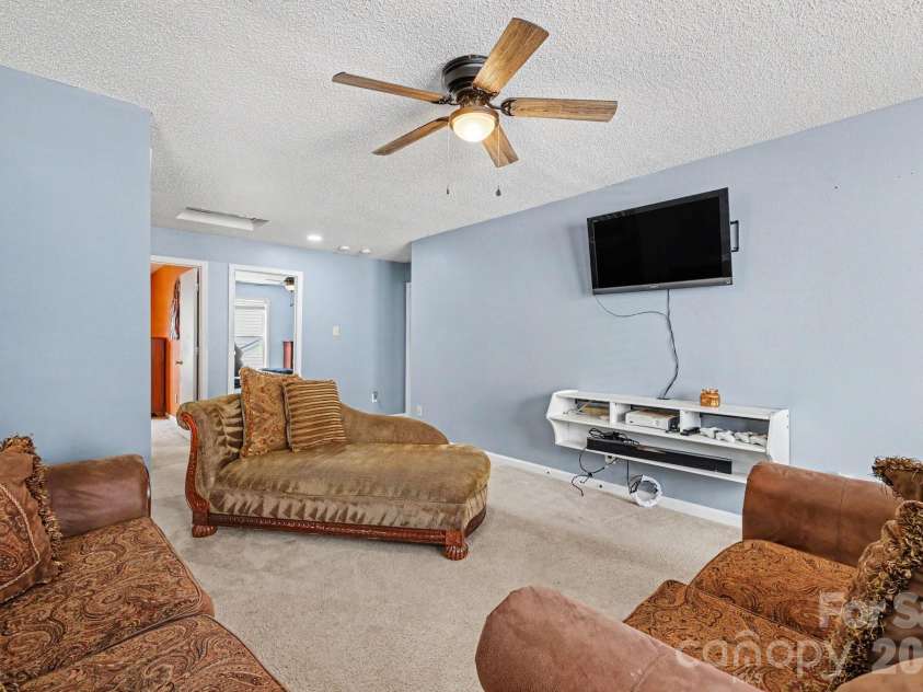 5654 Hammermill Drive, Harrisburg, NC 28075.  MLS# CAR4390875, YatesRealty ID 35116. Loft