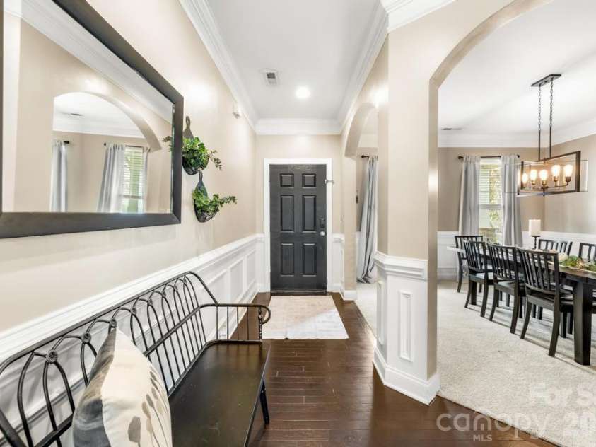 1007 Hamil Ridge Drive, Waxhaw, NC 28173.  MLS# CAR4374498, YatesRealty ID 35117. 