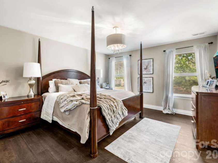 1007 Hamil Ridge Drive, Waxhaw, NC 28173.  MLS# CAR4374498, YatesRealty ID 35117. 