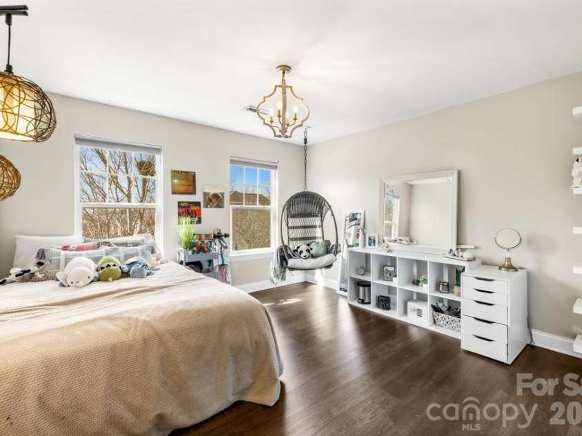 1007 Hamil Ridge Drive, Waxhaw, NC 28173.  MLS# CAR4374498, YatesRealty ID 35117. 