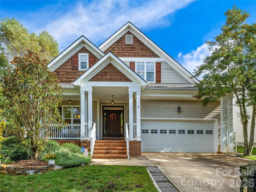 1513 Kentmere Lane, Asheville, NC 28803.  MLS# CAR4399717, YatesRealty ID 35118. 