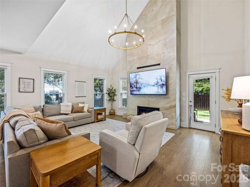 1513 Kentmere Lane, Asheville, NC 28803.  MLS# CAR4399717, YatesRealty ID 35118. 