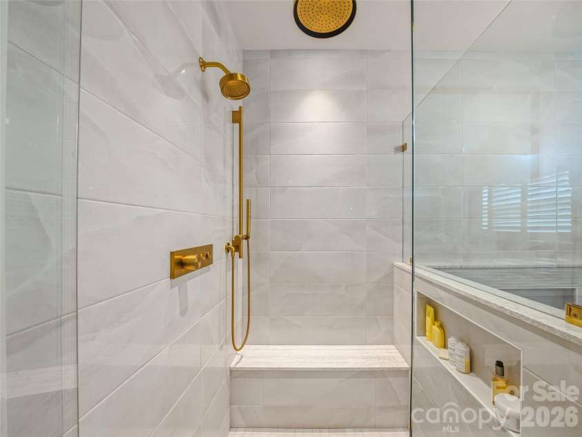 1513 Kentmere Lane, Asheville, NC 28803.  MLS# CAR4399717, YatesRealty ID 35118. 