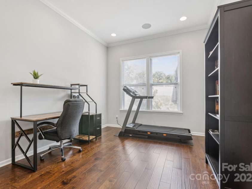 5034 Stonehill Lane, Matthews, NC 28104.  MLS# CAR4297218, YatesRealty ID 35118. 