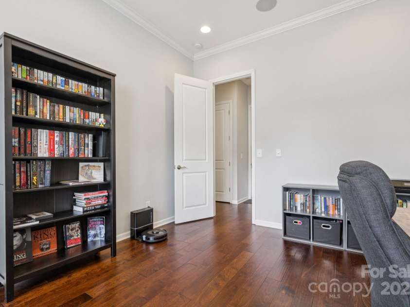 5034 Stonehill Lane, Matthews, NC 28104.  MLS# CAR4297218, YatesRealty ID 35118. 