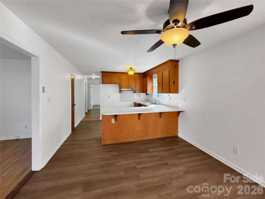 315 Southglenn Drive, Shelby, NC 28152.  MLS# CAR4398562, YatesRealty ID 35119. 