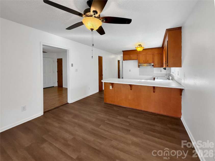 315 Southglenn Drive, Shelby, NC 28152.  MLS# CAR4398562, YatesRealty ID 35119. 