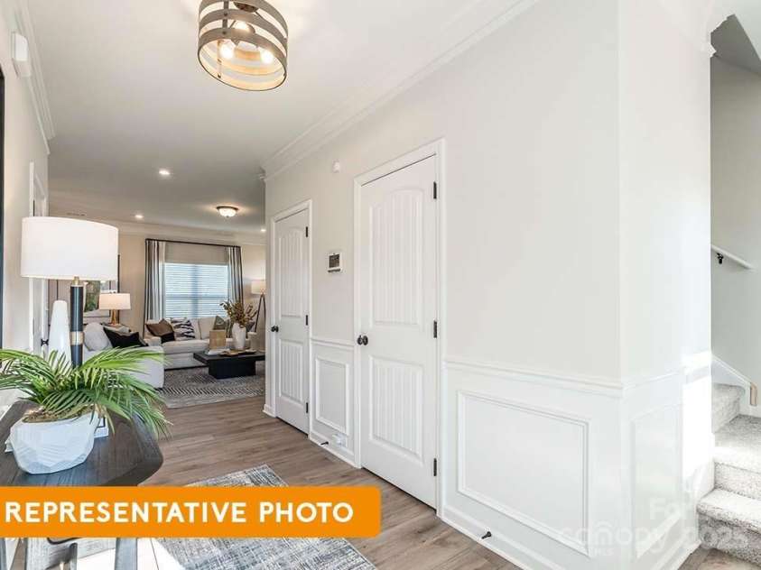 541 Hullview Vista, Monroe, NC 28110.  MLS# CAR4297703, YatesRealty ID 35119. 