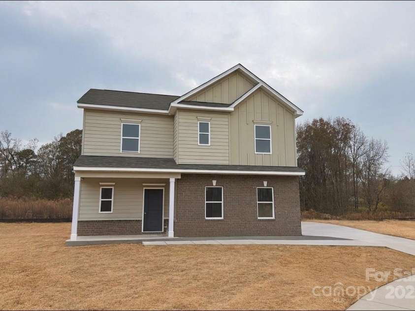 541 Hullview Vista, Monroe, NC 28110.  MLS# CAR4297703, YatesRealty ID 35119. 