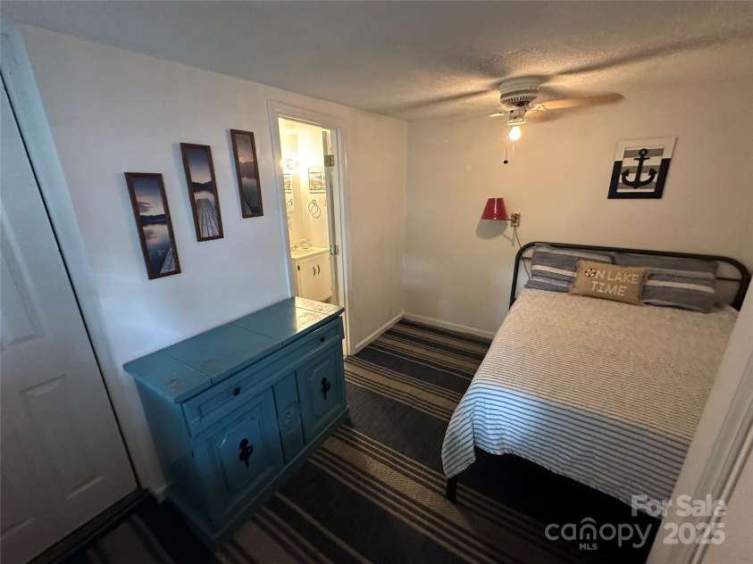 105 Marina Lane, New London, NC 28127.  MLS# CAR4276987, YatesRealty ID 3512. 