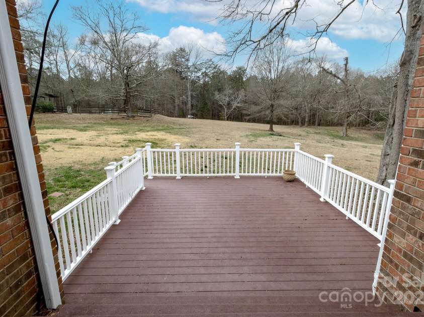 10843 Caroline Acres Road, Fort Mill, SC 29707.  MLS# CAR4232356, YatesRealty ID 3512. 