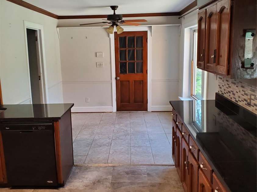 10843 Caroline Acres Road, Fort Mill, SC 29707.  MLS# CAR4232356, YatesRealty ID 3512. 