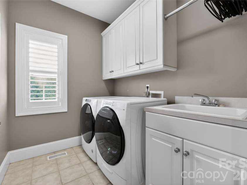 4917 Campobello Drive, Monroe, NC 28110.  MLS# CAR4381993, YatesRealty ID 35120. 