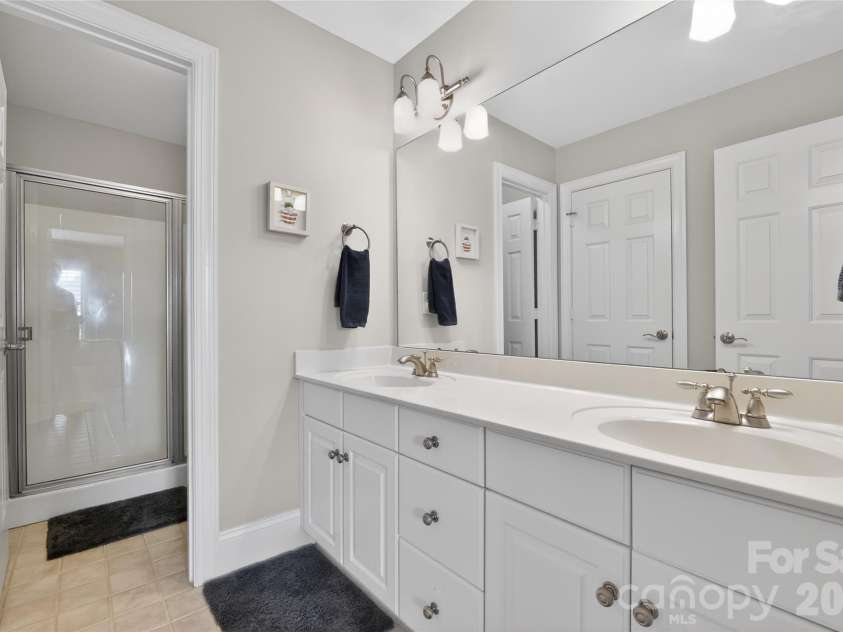 4917 Campobello Drive, Monroe, NC 28110.  MLS# CAR4381993, YatesRealty ID 35120. 