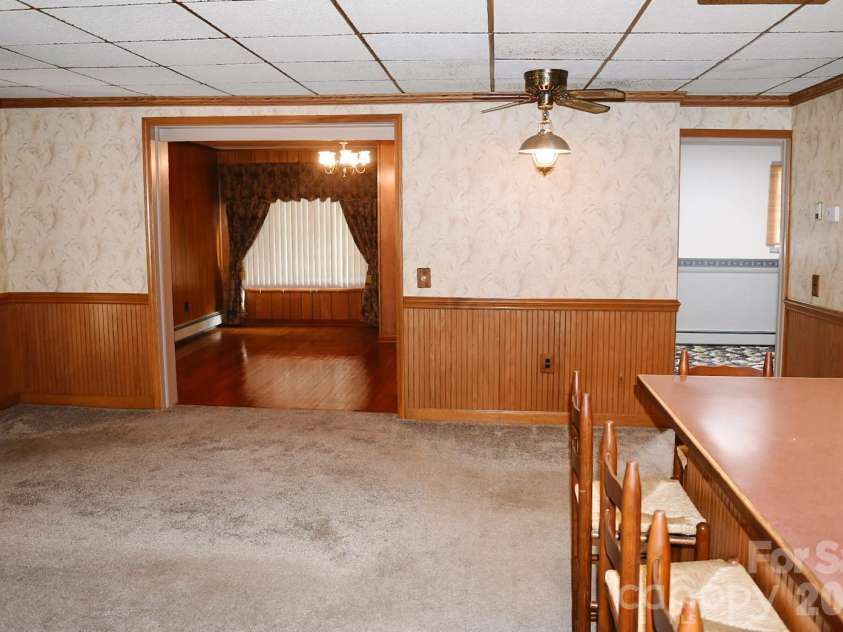 2575 Country Club Road, Wilkesboro, NC 28697.  MLS# CAR4396907, YatesRealty ID 35121. 