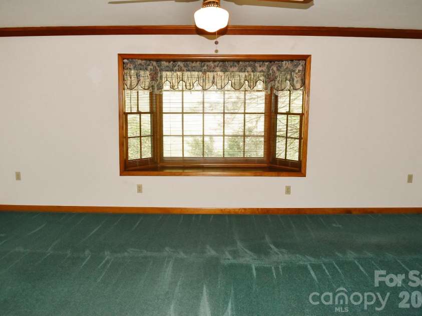 2575 Country Club Road, Wilkesboro, NC 28697.  MLS# CAR4396907, YatesRealty ID 35121. 