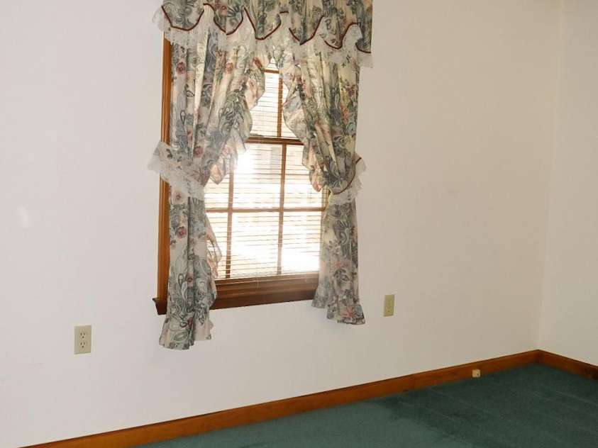 2575 Country Club Road, Wilkesboro, NC 28697.  MLS# CAR4396907, YatesRealty ID 35121. 