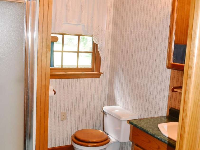 2575 Country Club Road, Wilkesboro, NC 28697.  MLS# CAR4396907, YatesRealty ID 35121. 