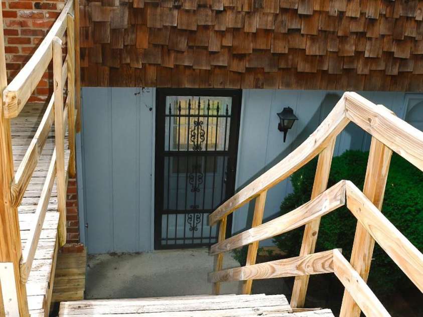 2575 Country Club Road, Wilkesboro, NC 28697.  MLS# CAR4396907, YatesRealty ID 35121. 