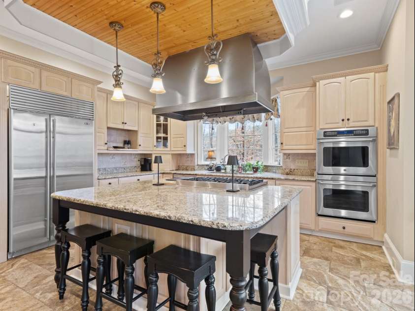 1090 Saunders Drive, Catawba, NC 28609.  MLS# CAR4386981, YatesRealty ID 35123. 