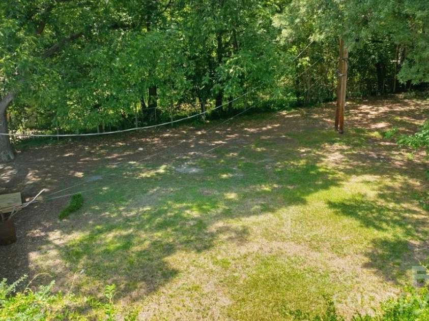 100 Gilmer Street, Gastonia, NC 28052.  MLS# CAR4399181, YatesRealty ID 35124. 