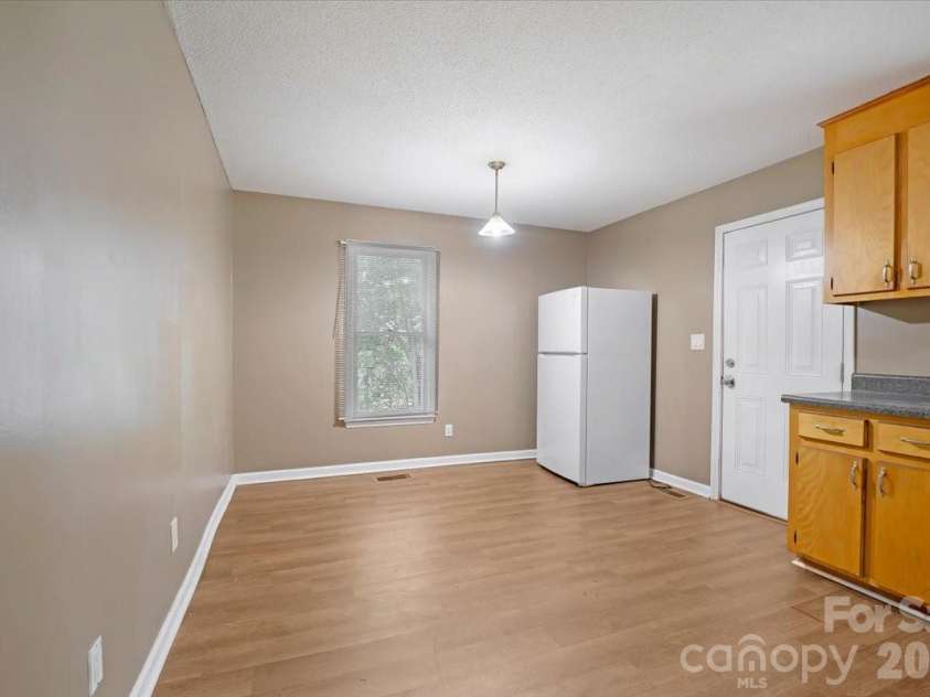 100 Gilmer Street, Gastonia, NC 28052.  MLS# CAR4399181, YatesRealty ID 35124. Kitchen