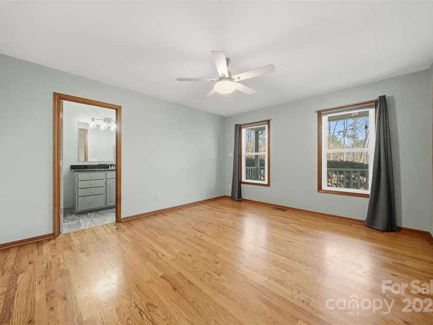 2091 Blowing Rock Boulevard, Lenoir, NC 28645.  MLS# CAR4330538, YatesRealty ID 35125. 