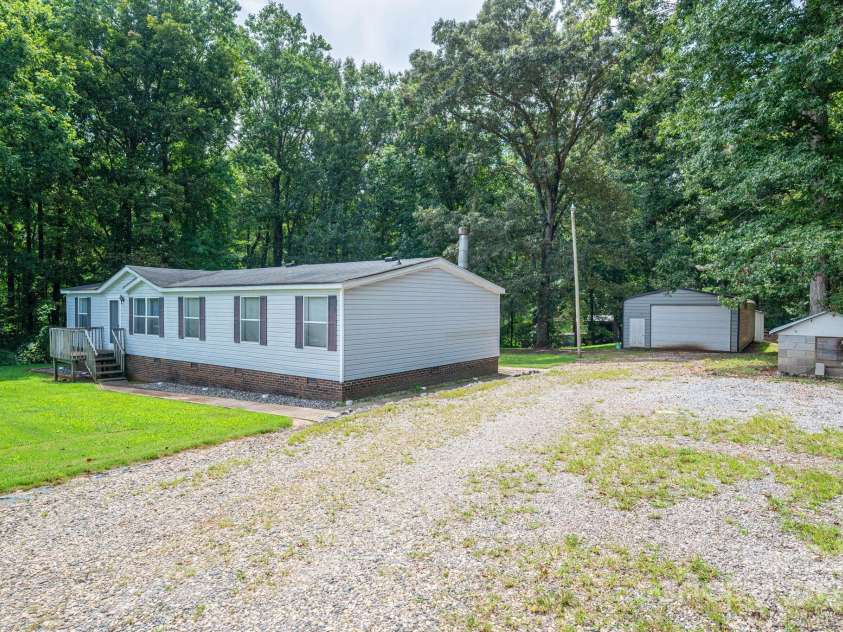 2068 Kollege Lane, Crouse, NC 28033.  MLS# CAR4296113, YatesRealty ID 35127. 