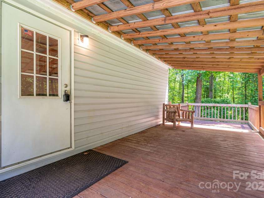 2068 Kollege Lane, Crouse, NC 28033.  MLS# CAR4296113, YatesRealty ID 35127. 