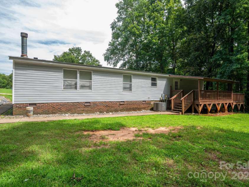 2068 Kollege Lane, Crouse, NC 28033.  MLS# CAR4296113, YatesRealty ID 35127. 