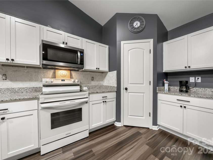 1131 Amberlight Circle, Salisbury, NC 28144.  MLS# CAR4284339, YatesRealty ID 35128. 