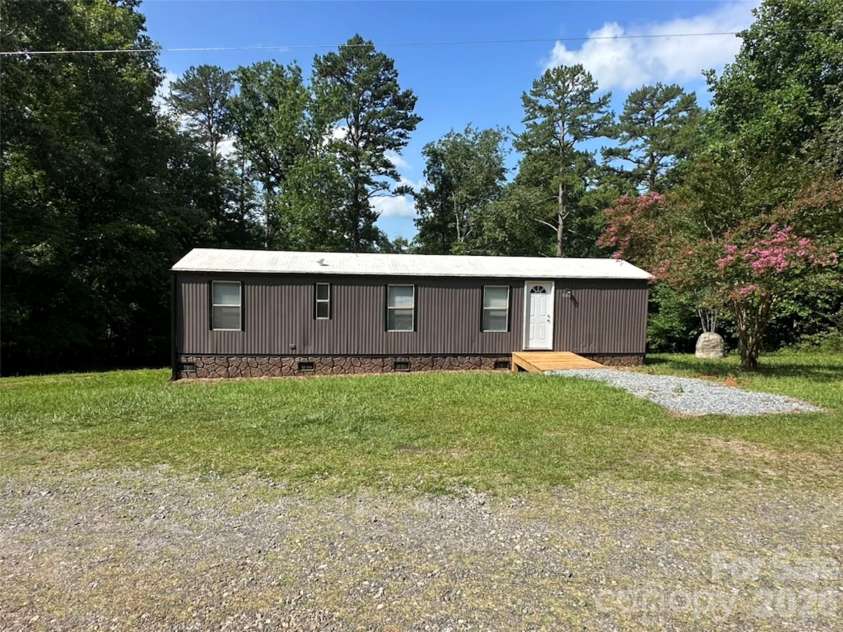 285 Cold Springs Road, Mill Spring, NC 28756.  MLS# CAR4399201, YatesRealty ID 35128. 