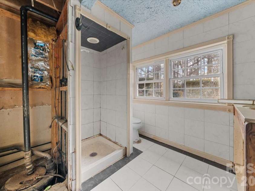 444 Craven Street, Star, NC 27356.  MLS# CAR4342573, YatesRealty ID 3513. 