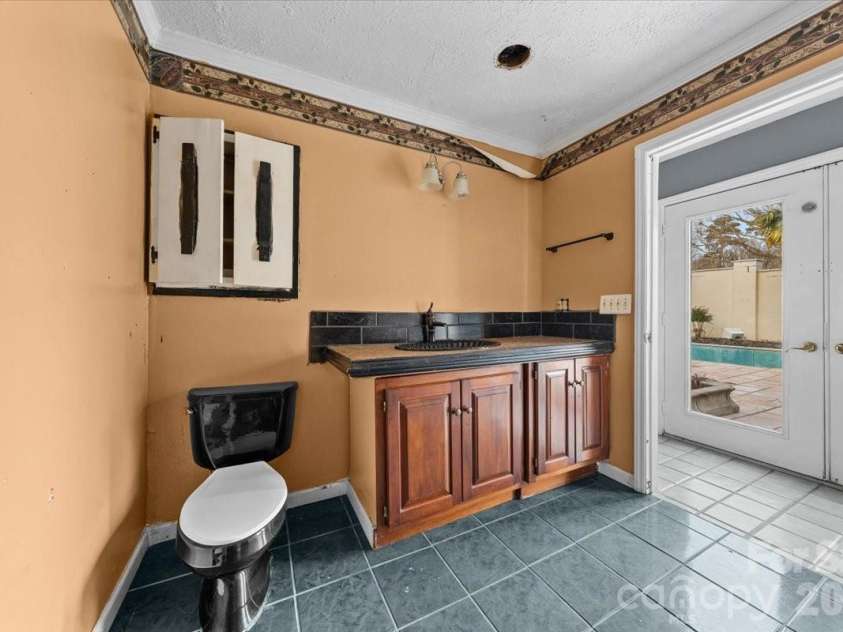 444 Craven Street, Star, NC 27356.  MLS# CAR4342573, YatesRealty ID 3513. 