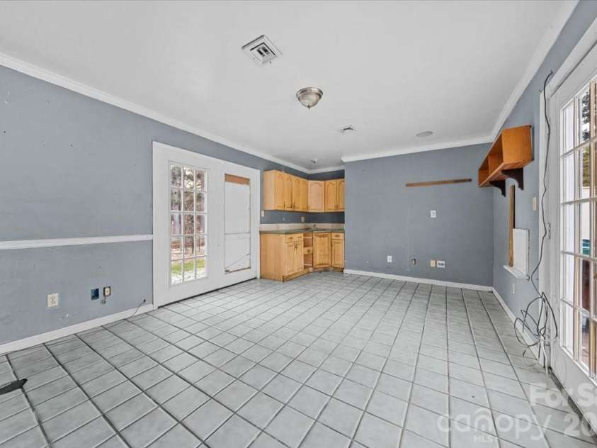 444 Craven Street, Star, NC 27356.  MLS# CAR4342573, YatesRealty ID 3513. 