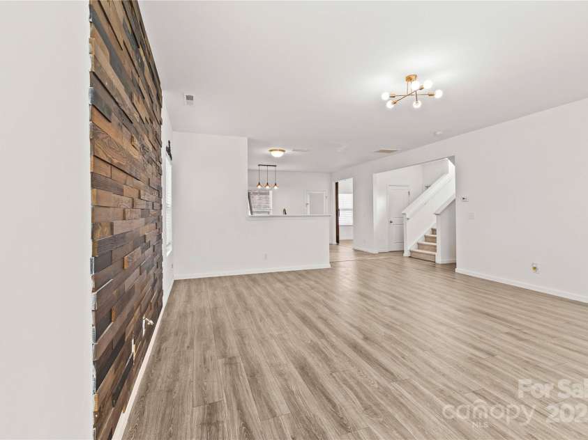 7323 Reece Valley Court, Charlotte, NC 28227.  MLS# CAR4329291, YatesRealty ID 3513. 