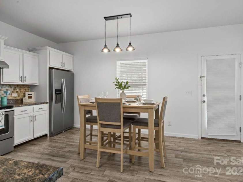 7323 Reece Valley Court, Charlotte, NC 28227.  MLS# CAR4329291, YatesRealty ID 3513. 