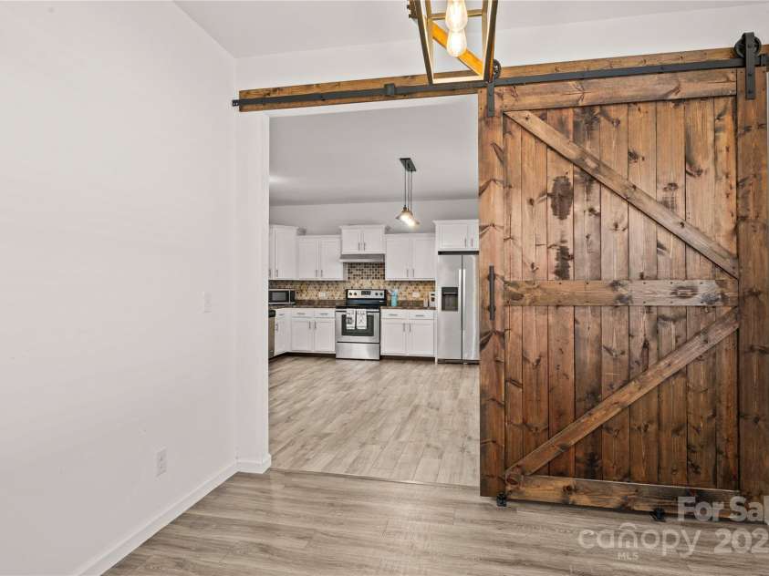 7323 Reece Valley Court, Charlotte, NC 28227.  MLS# CAR4329291, YatesRealty ID 3513. 