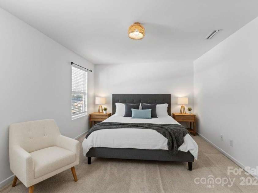 7323 Reece Valley Court, Charlotte, NC 28227.  MLS# CAR4329291, YatesRealty ID 3513. 