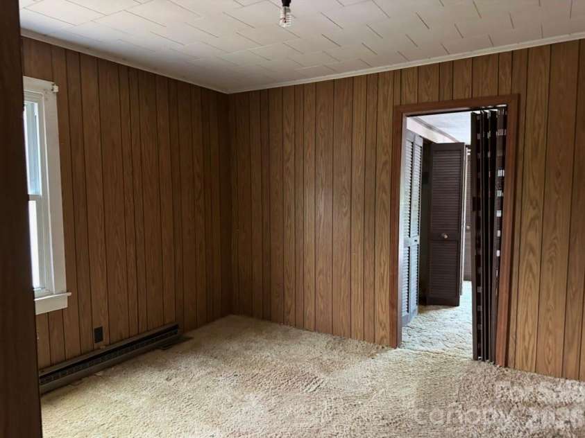 142 Reeves Lane, Elkin, NC 28621.  MLS# CAR4397816, YatesRealty ID 35131. 