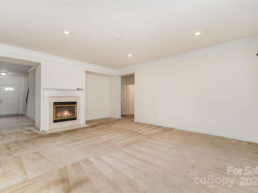 7031 Woodbridge Valley Circle, Mint Hill, NC 28227.  MLS# CAR4252900, YatesRealty ID 35131. 