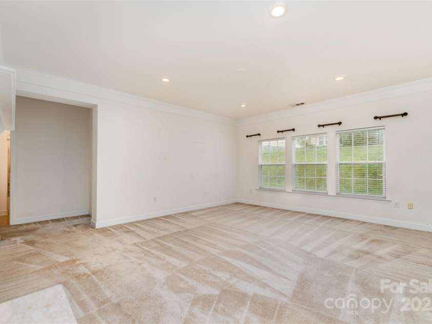 7031 Woodbridge Valley Circle, Mint Hill, NC 28227.  MLS# CAR4252900, YatesRealty ID 35131. 