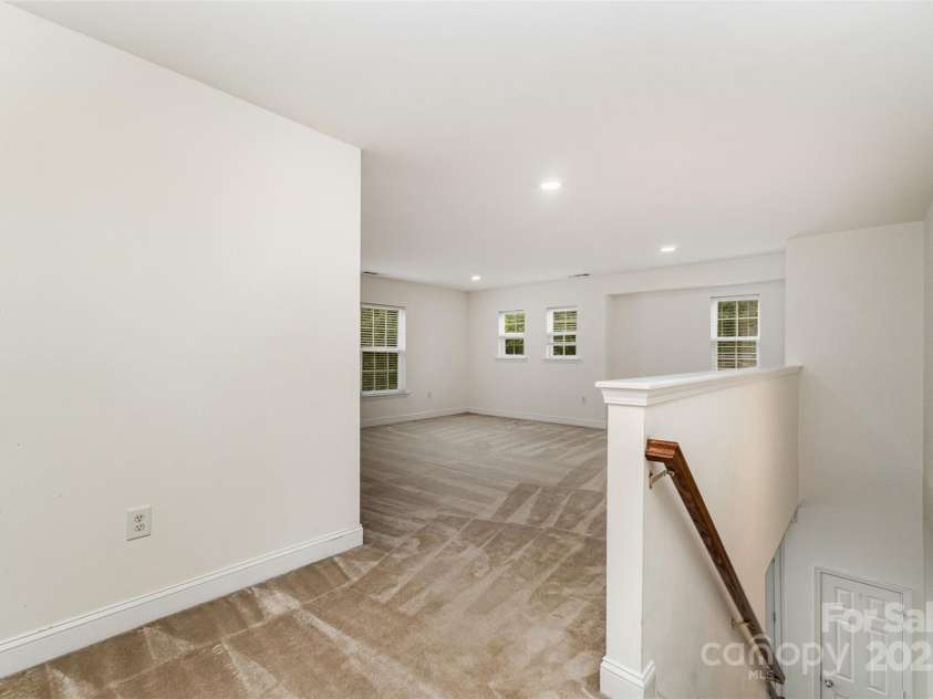 7031 Woodbridge Valley Circle, Mint Hill, NC 28227.  MLS# CAR4252900, YatesRealty ID 35131. 