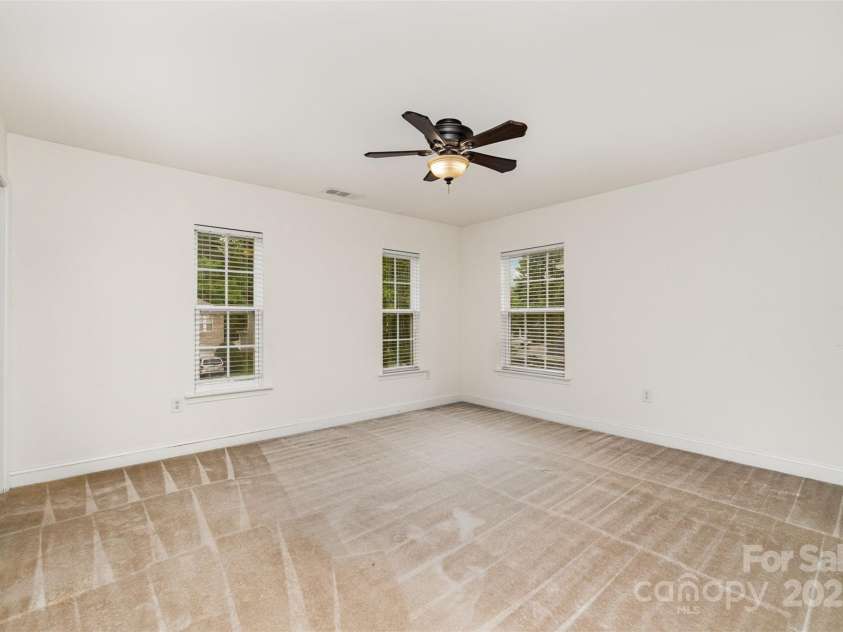 7031 Woodbridge Valley Circle, Mint Hill, NC 28227.  MLS# CAR4252900, YatesRealty ID 35131. 