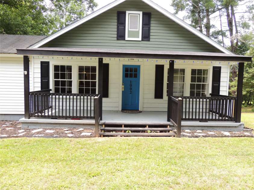 1002 Main Street, Rutherfordton, NC 28139.  MLS# CAR4398133, YatesRealty ID 35132. 