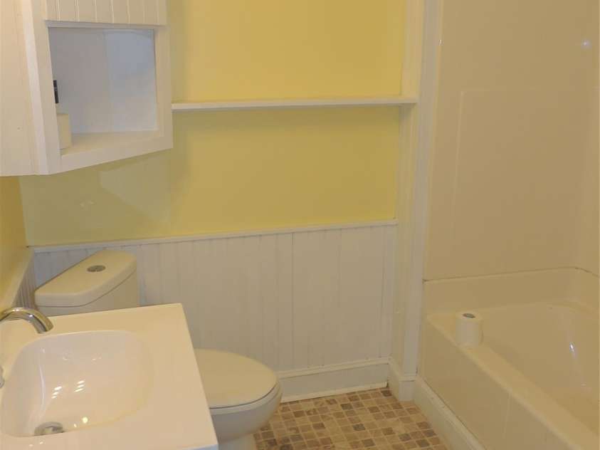 1002 Main Street, Rutherfordton, NC 28139.  MLS# CAR4398133, YatesRealty ID 35132. Bath